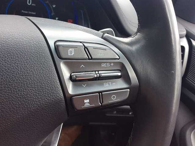 Hyundai IONIQ 100kW Premium 38kWh 5dr Auto
