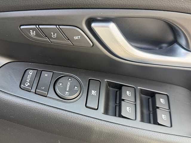Hyundai i30 1.4T GDI N Line+ [Nav] 5dr DCT