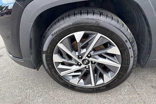 Hyundai TUCSON 1.6 TGDi Premium 5dr 2WD Phantom Black