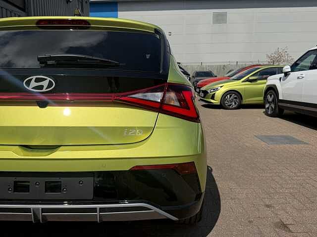 Hyundai I20 1.0T GDi 90 Tech Line 5dr DCT Lucid LIME