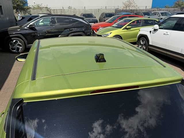 Hyundai I20 1.0T GDi 90 Tech Line 5dr DCT Lucid LIME