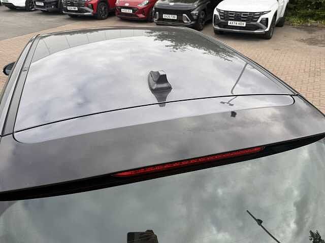 Hyundai i30 1.4T GDI N Line+ [Nav] 5dr