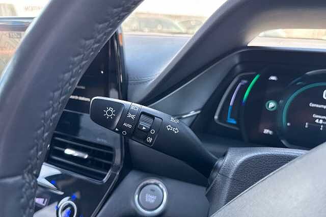 Hyundai IONIQ 100kW Premium SE 38kWh 5dr Auto