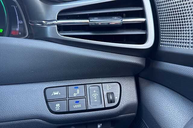 Hyundai IONIQ 100kW Premium SE 38kWh 5dr Auto