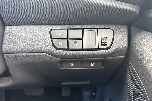 Hyundai IONIQ 100kW Premium 38kWh 5dr Auto