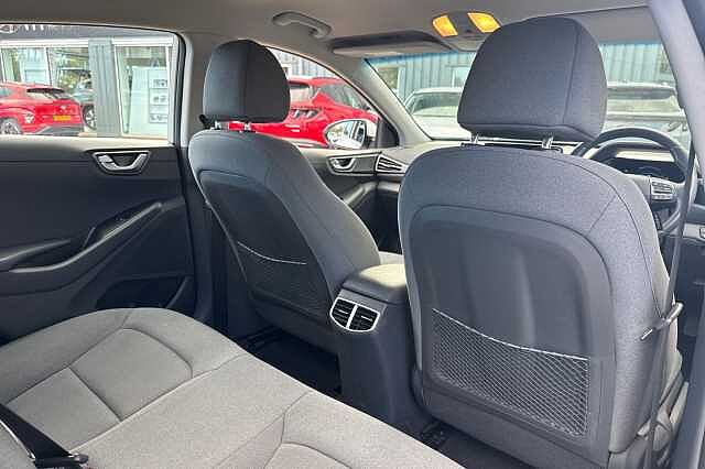 Hyundai IONIQ 100kW Premium 38kWh 5dr Auto