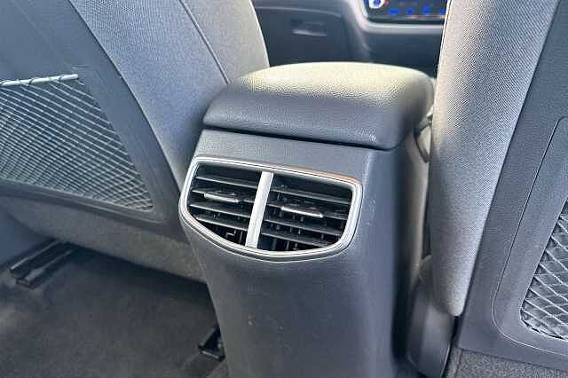 Hyundai IONIQ 100kW Premium 38kWh 5dr Auto