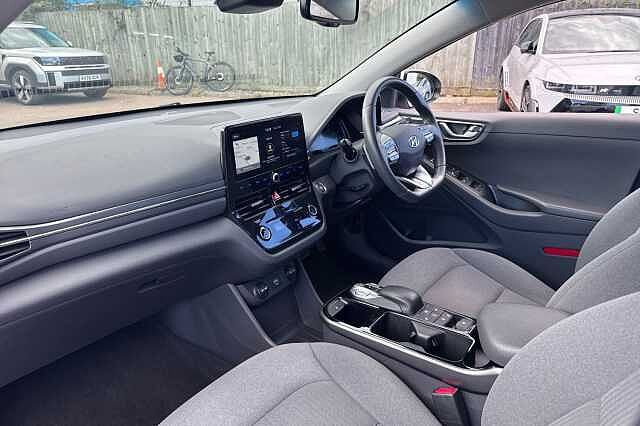 Hyundai IONIQ 100kW Premium 38kWh 5dr Auto