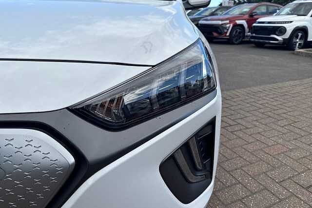 Hyundai IONIQ 100kW Premium 38kWh 5dr Auto