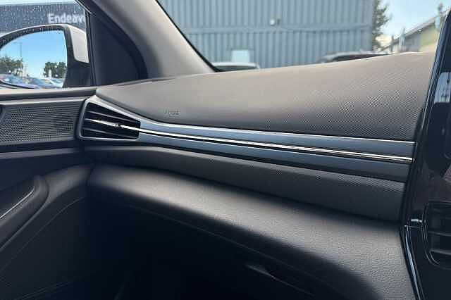 Hyundai IONIQ 100kW Premium 38kWh 5dr Auto
