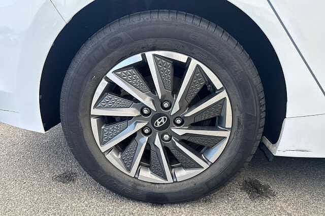 Hyundai IONIQ 100kW Premium 38kWh 5dr Auto
