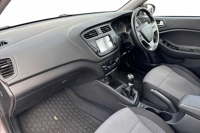 Hyundai i20 1.2 MPi Play 5dr