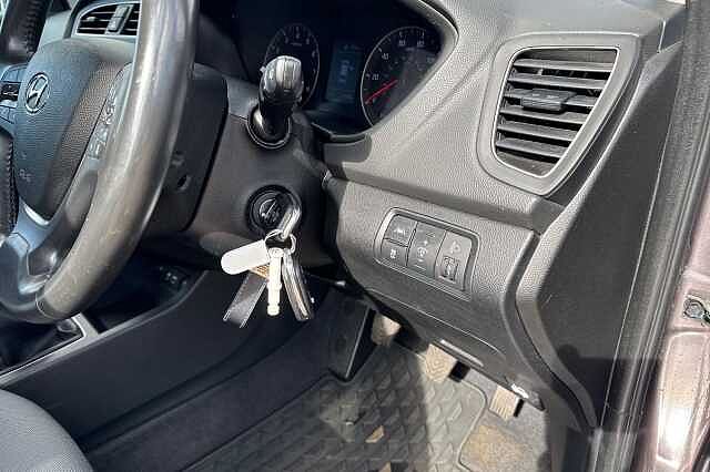 Hyundai i20 1.2 MPi Play 5dr