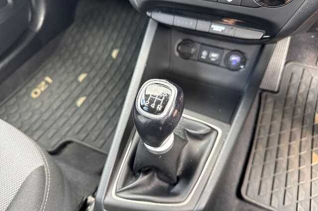 Hyundai i20 1.2 MPi Play 5dr