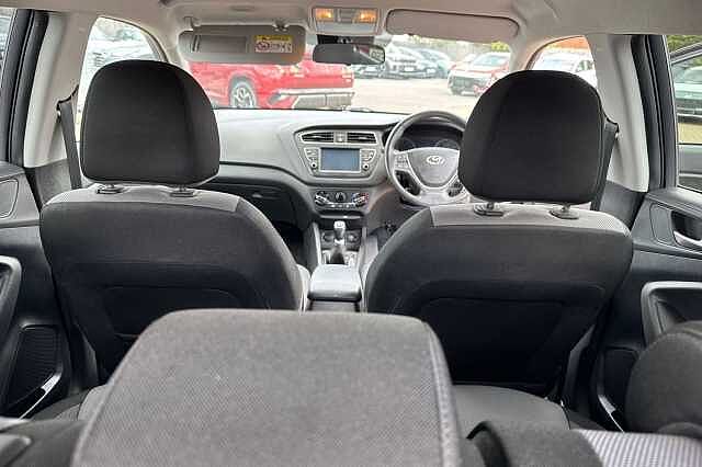 Hyundai i20 1.2 MPi Play 5dr