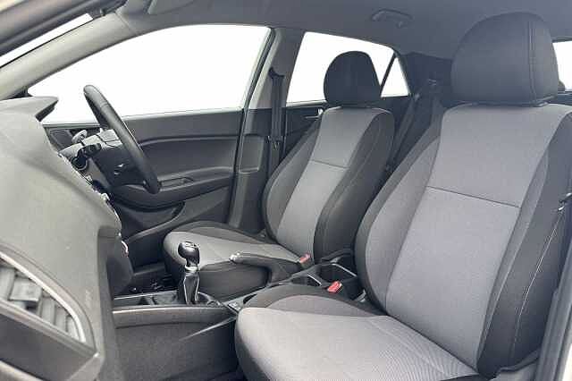Hyundai i20 1.2 MPi Play 5dr