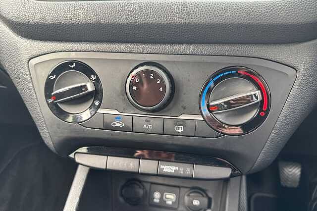 Hyundai i20 1.2 MPi Play 5dr