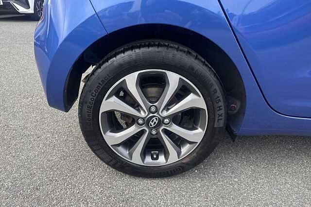 Hyundai i10 1.0 Play 5dr