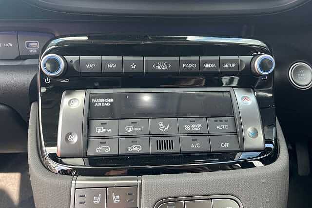 Hyundai INSTER Long Range 49kwh 02 Suv 5dr Electric Auto (115 Ps) Atlas White