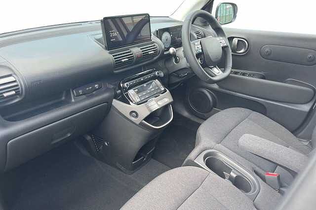 Hyundai INSTER Long Range 49kwh 02 Suv 5dr Electric Auto (115 Ps) Atlas White