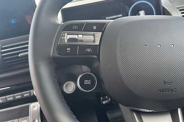 Hyundai INSTER Long Range 49kwh 02 Suv 5dr Electric Auto (115 Ps) Atlas White