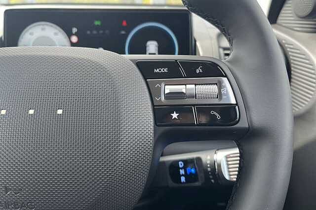 Hyundai INSTER Long Range 49kwh 02 Suv 5dr Electric Auto (115 Ps) Atlas White