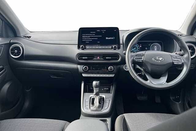 Hyundai KONA 1.6 H Gdi Premium Suv 5dr Petrol Hybrid Dct Euro 6 (s/s) (141 Ps) Black