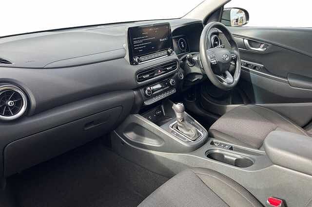 Hyundai KONA 1.6 H Gdi Premium Suv 5dr Petrol Hybrid Dct Euro 6 (s/s) (141 Ps) Black