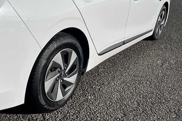Hyundai Ioniq 1.6 H Gdi Premium Hatchback 5dr Petrol Hybrid Dct Euro 6 (s/s) (141 Ps)