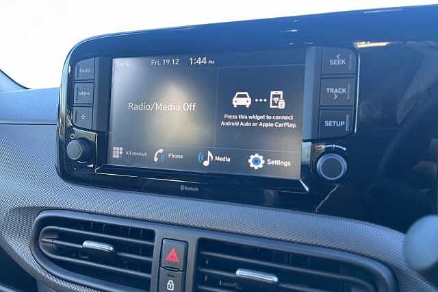 Hyundai I10 1.2 Se Connect Hatchback 5dr Petrol Manual Euro 6 (s/s) (84 Ps) Red