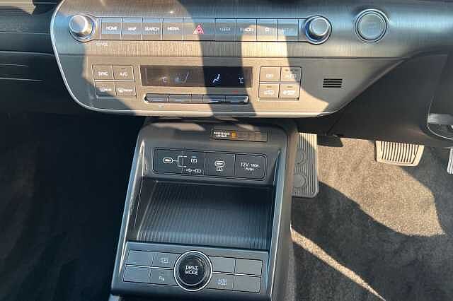 Hyundai KONA 1.6 H Gdi Advance Suv 5dr Petrol Hybrid Dct Euro 6 (s/s) (141 Ps) Atlas White