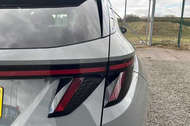 Hyundai TUCSON 1.6 H T Gdi N Line Suv 5dr Petrol Hybrid Auto Euro 6 (s/s) (230 Ps) Shadow Grey