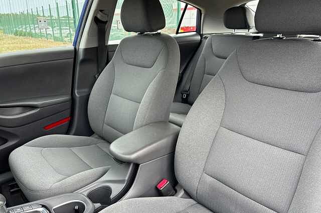 Hyundai Ioniq 1.6 H Gdi Premium Hatchback 5dr Petrol Hybrid Dct Euro 6 (s/s) (141 Ps)