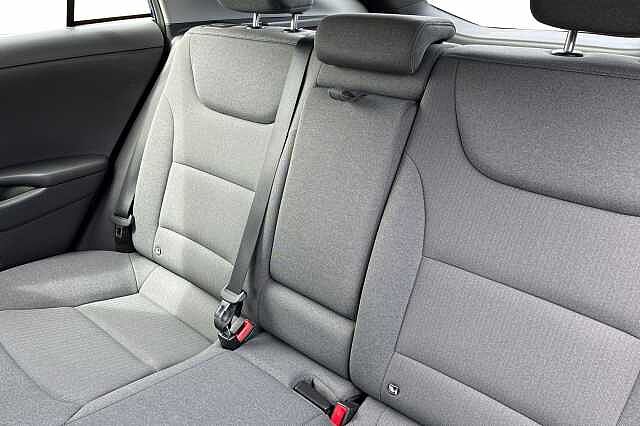 Hyundai Ioniq 1.6 H Gdi Premium Hatchback 5dr Petrol Hybrid Dct Euro 6 (s/s) (141 Ps)