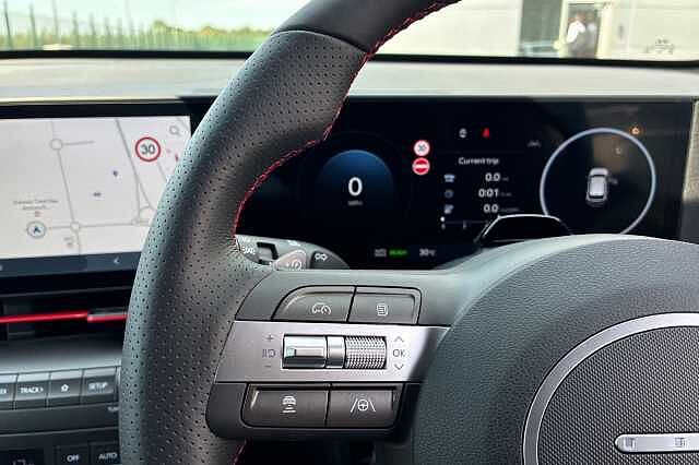 Hyundai KONA 65.4kwh N Line Suv 5dr Electric Auto (218 Ps) Abyss Black