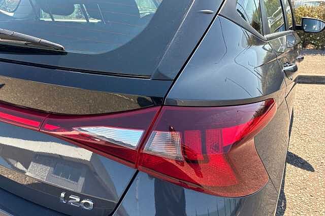 Hyundai I20 1.0 T Gdi Mhev Se Connect Hatchback 5dr Petrol Hybrid Dct Euro 6 (s/s) (100 Ps) Aurora Grey