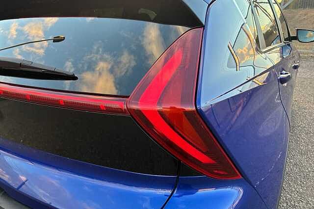 Hyundai BAYON 1.0 T Gdi Mhev Premium Suv 5dr Petrol Hybrid Dct Euro 6 (s/s) (100 Ps) Blue
