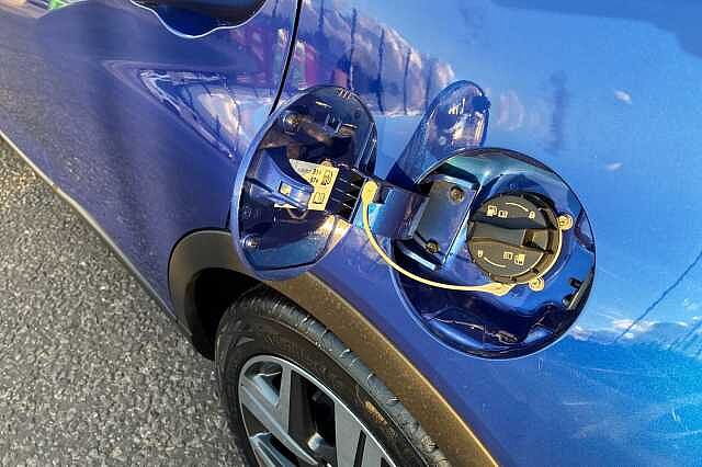 Hyundai BAYON 1.0 T Gdi Mhev Premium Suv 5dr Petrol Hybrid Dct Euro 6 (s/s) (100 Ps) Blue