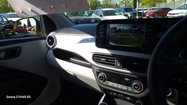 Hyundai I10 1.0 Premium Hatchback 5dr Petrol Auto Euro 6 (s/s) (63 ps) Green