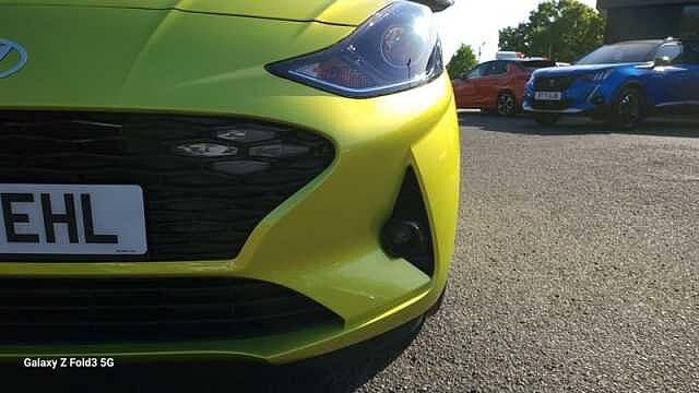 Hyundai I10 1.0 Premium Hatchback 5dr Petrol Auto Euro 6 (s/s) (63 ps) Green