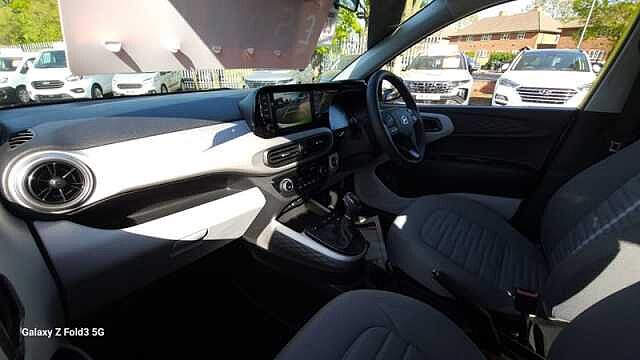 Hyundai I10 1.0 Premium Hatchback 5dr Petrol Auto Euro 6 (s/s) (63 ps) Green