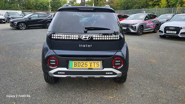 Hyundai INSTER Long Range 49kWh 02 SUV 5dr Electric Auto (115 ps) Blue