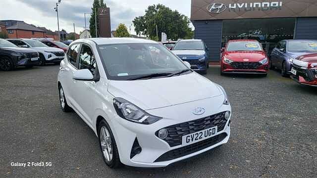 Hyundai I10 1.0 SE Connect Hatchback 5dr Petrol Auto Euro 6 (s/s) (67 ps) White