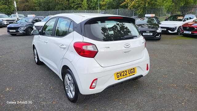Hyundai I10 1.0 SE Connect Hatchback 5dr Petrol Auto Euro 6 (s/s) (67 ps) White