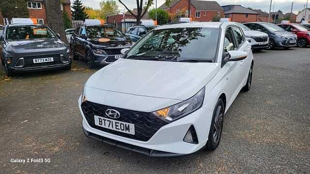 Hyundai I20 1.0 T-GDi MHEV SE Connect Hatchback 5dr Petrol Hybrid DCT Euro 6 (s/s) (100 ps) White