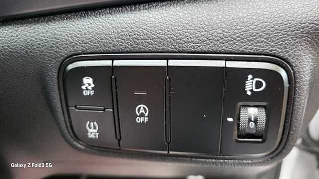 Hyundai I20 1.0 T-GDi MHEV SE Connect Hatchback 5dr Petrol Hybrid DCT Euro 6 (s/s) (100 ps) White