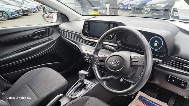 Hyundai I20 1.0 T-GDi MHEV SE Connect Hatchback 5dr Petrol Hybrid DCT Euro 6 (s/s) (100 ps) White