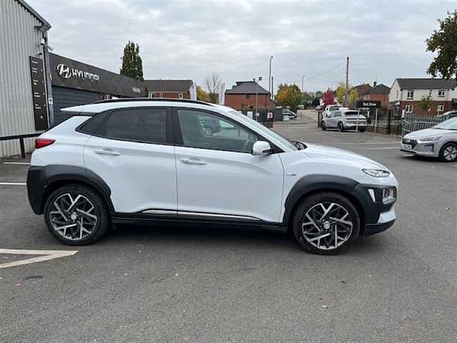Hyundai KONA 1.6 h-GDi Premium SE SUV 5dr Petrol Hybrid DCT Euro 6 (s/s) (141 ps) White