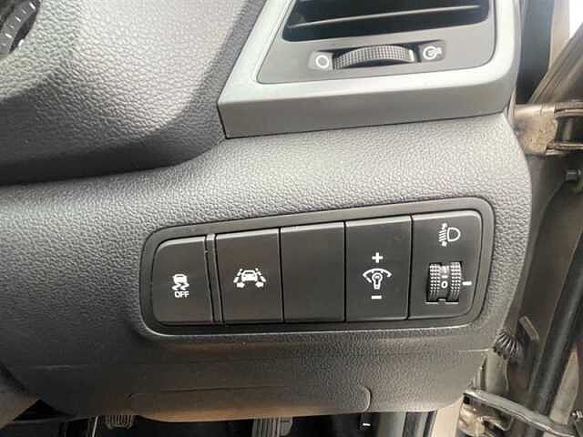 Hyundai TUCSON 1.7 CRDi Blue Drive SE Nav SUV 5dr Diesel Manual Euro 6 (s/s) (116 ps)