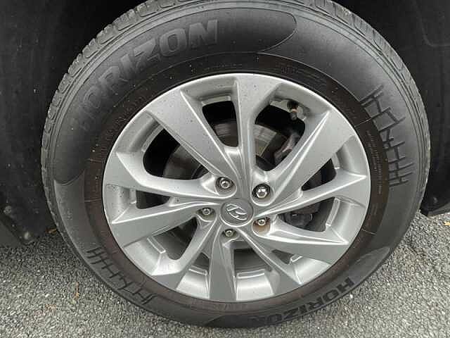 Hyundai TUCSON 1.6 GDi SE Nav SUV 5dr Petrol Manual Euro 6 (s/s) (132 ps)
